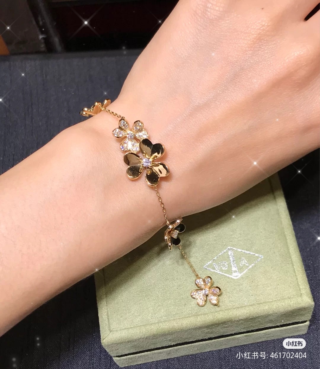 Van Cleef & Arpels Bracelet-118
