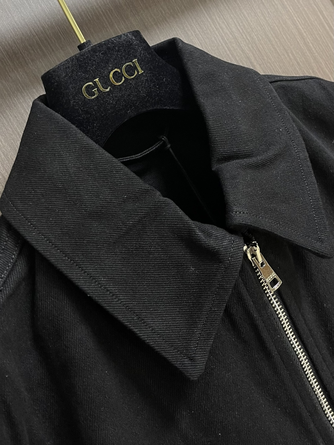 Gucci Clothing-300
