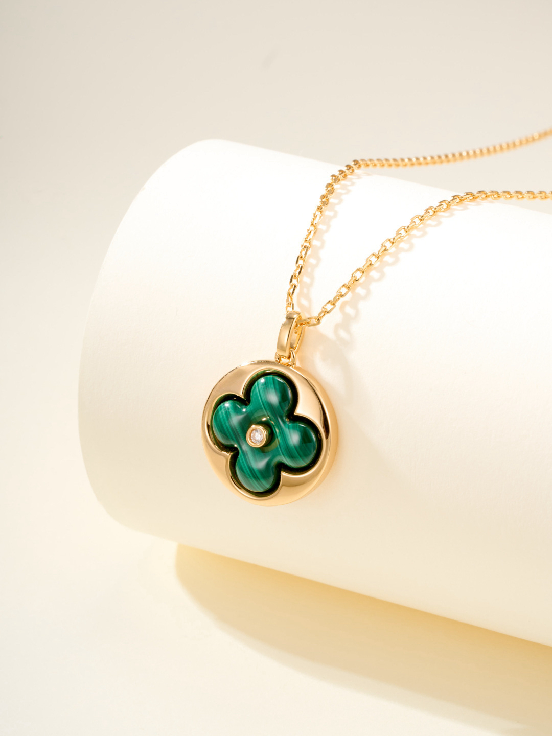 LV necklace-51