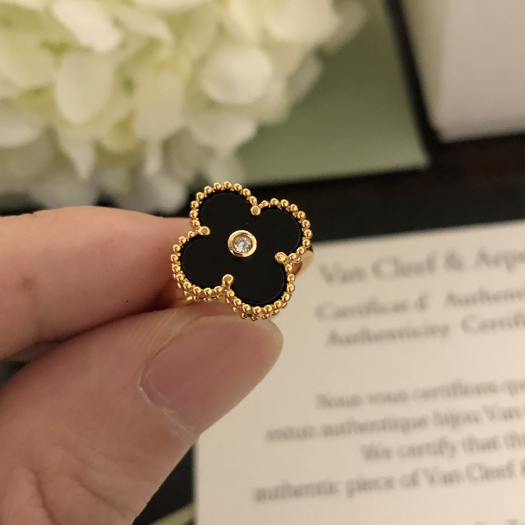 Van Cleef & Arpels ring-19