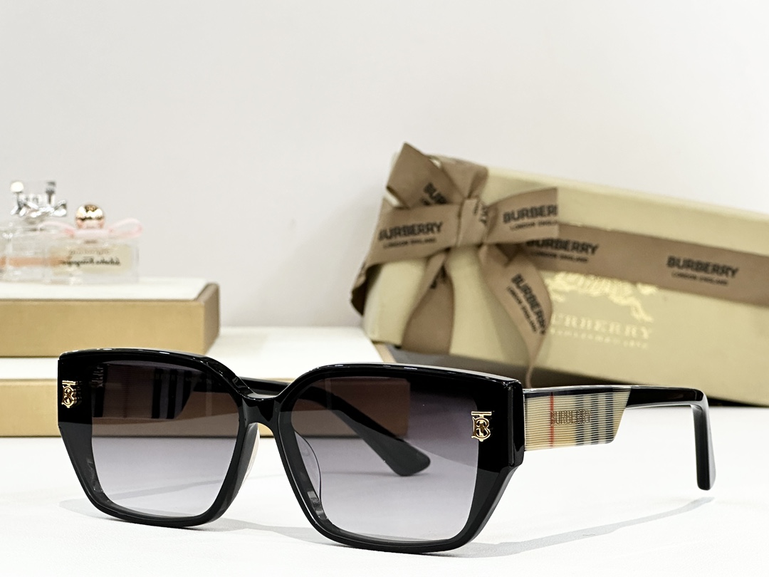 Burberry glasses-47
