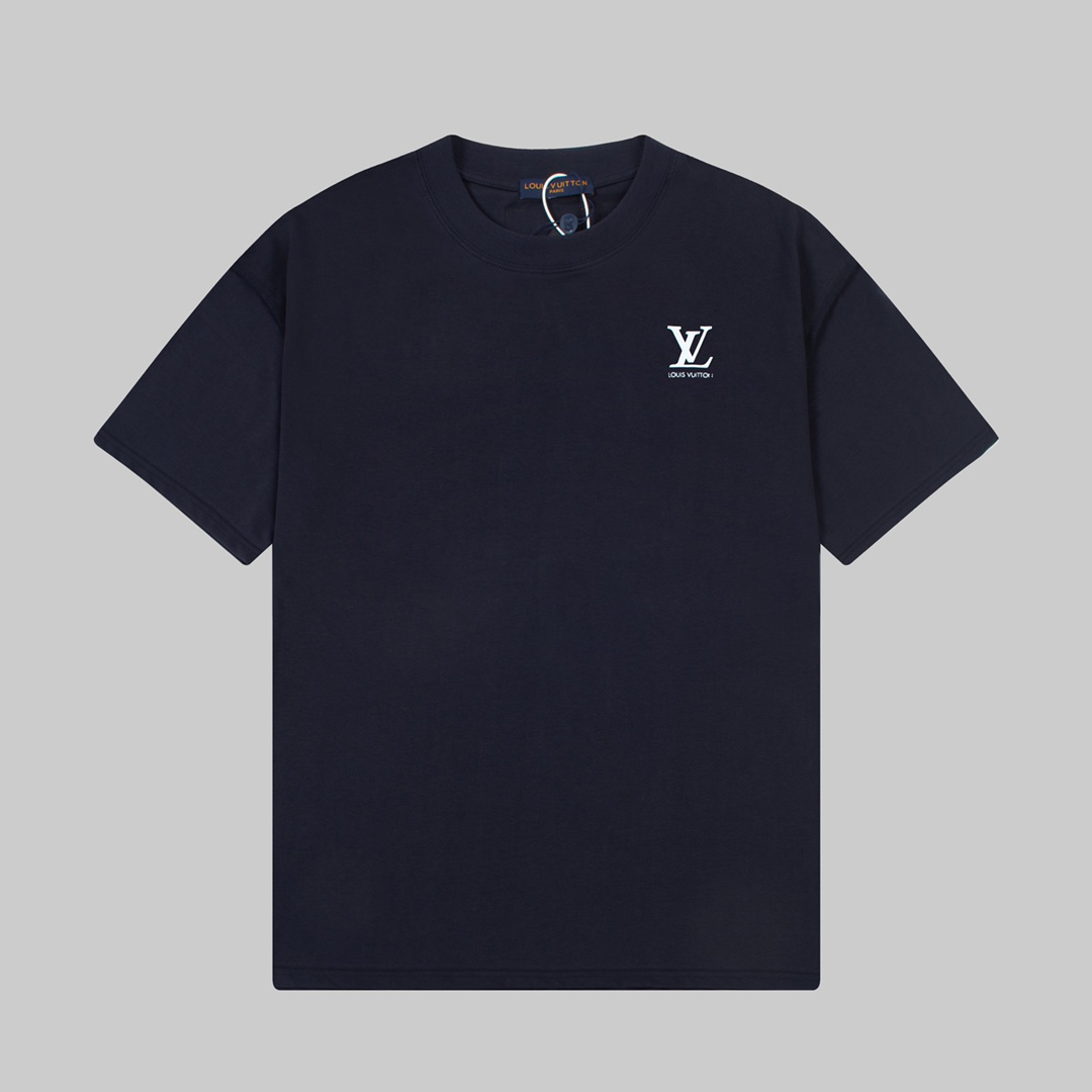 LV clothing-144