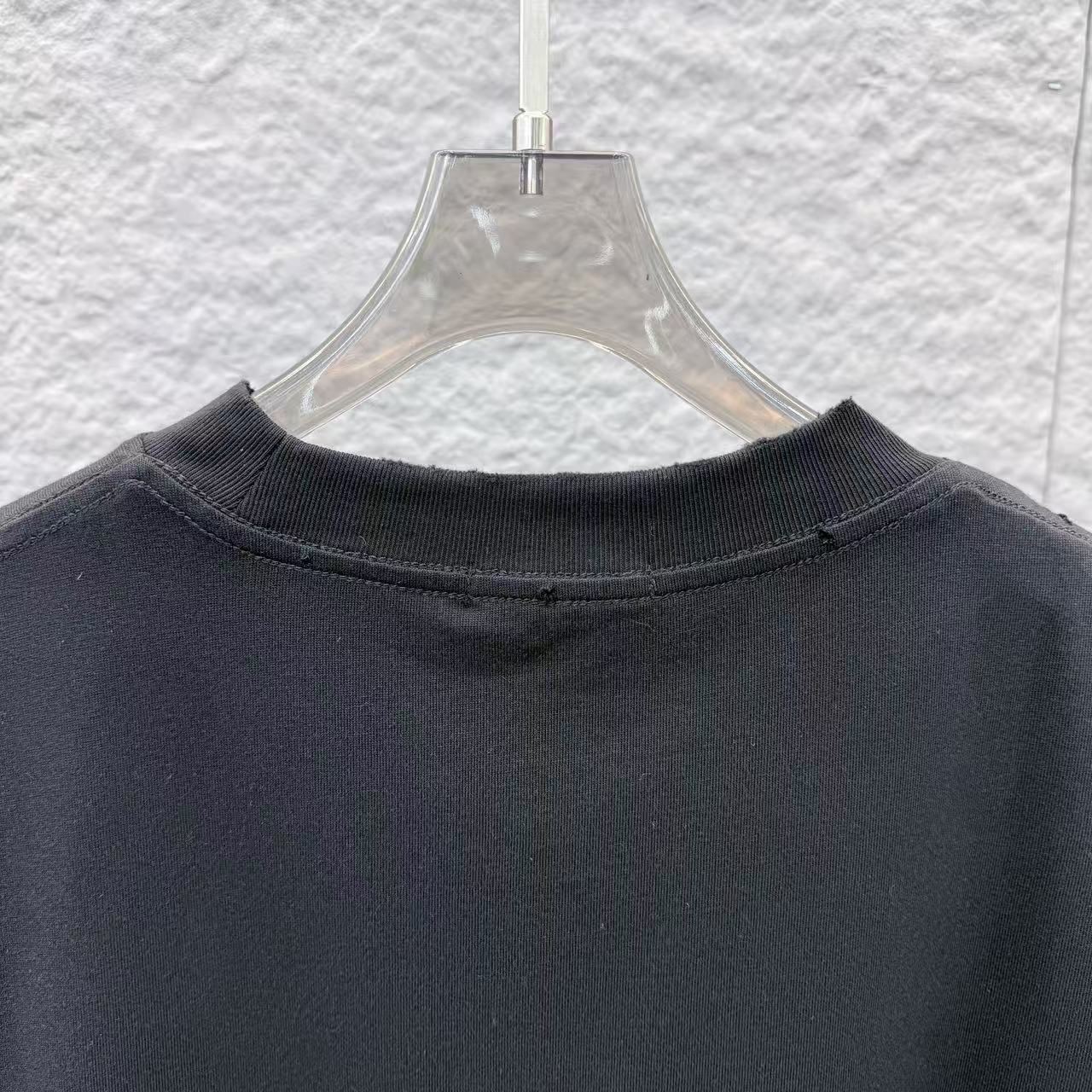 Gucci clothing-170