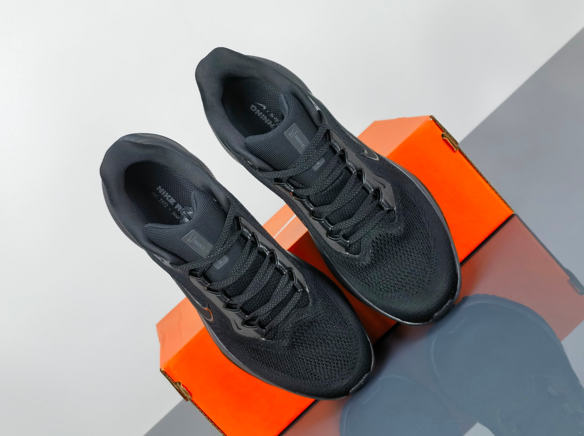Nike Sneakers-288