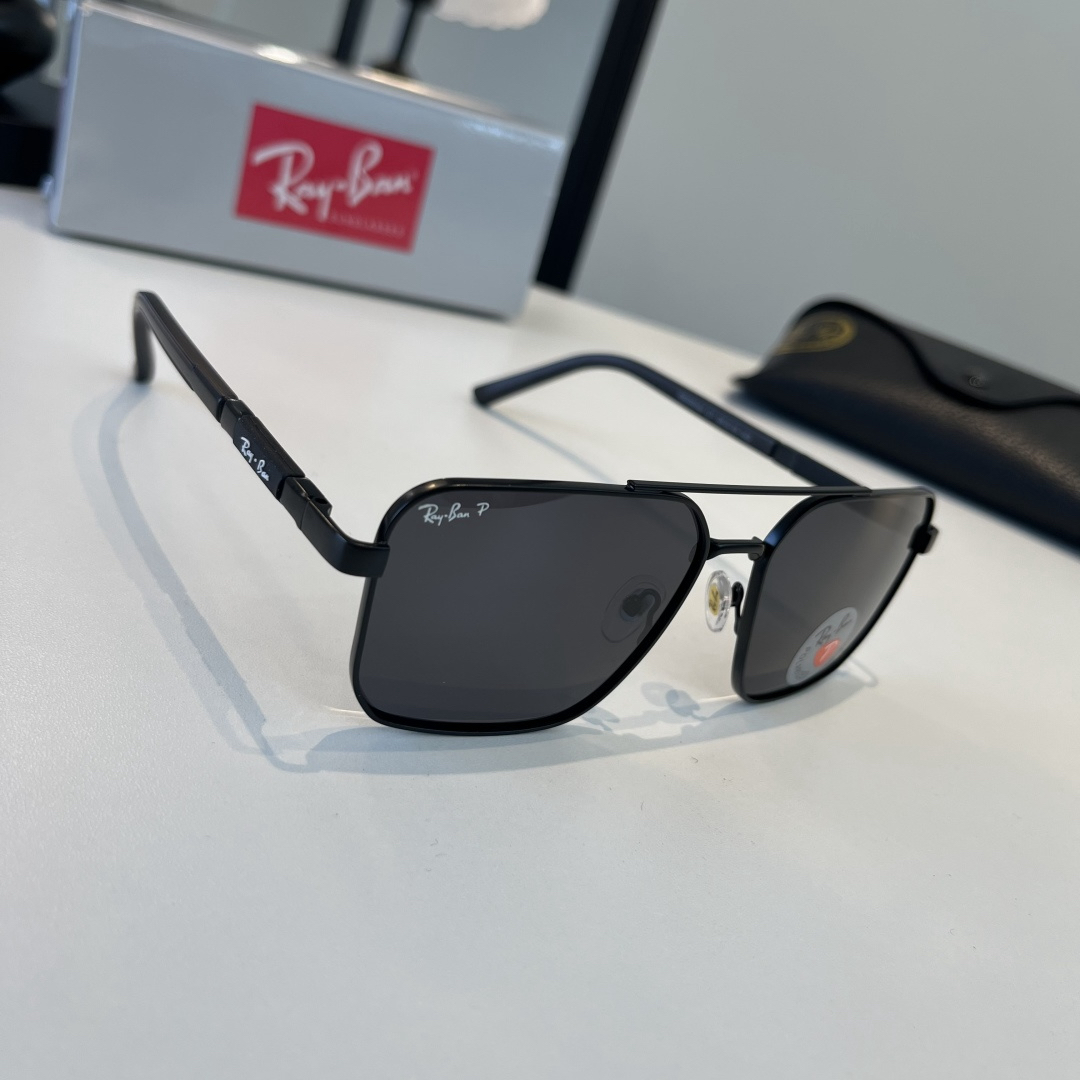 Ray-Ban glasses-1