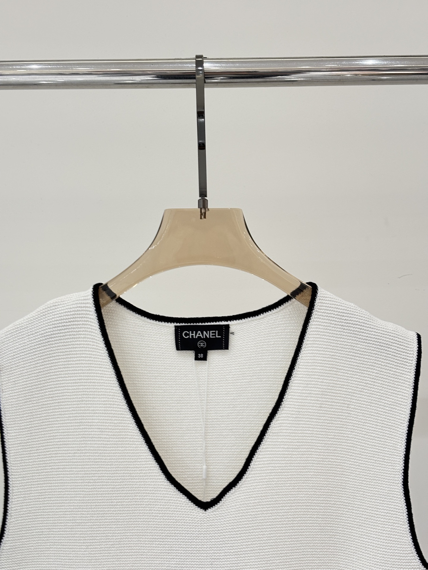 Chanel Clothing-67