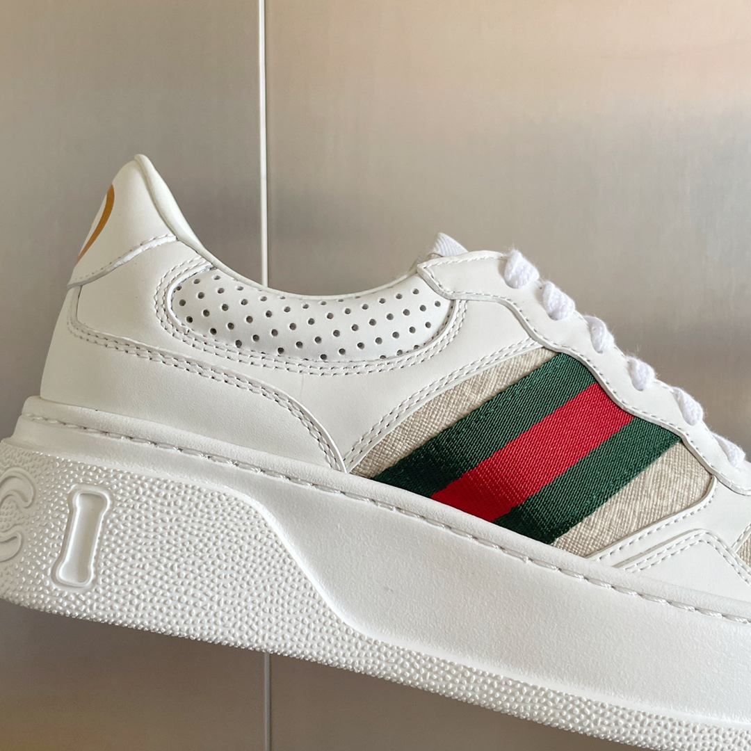 Gucci Sneakers-163
