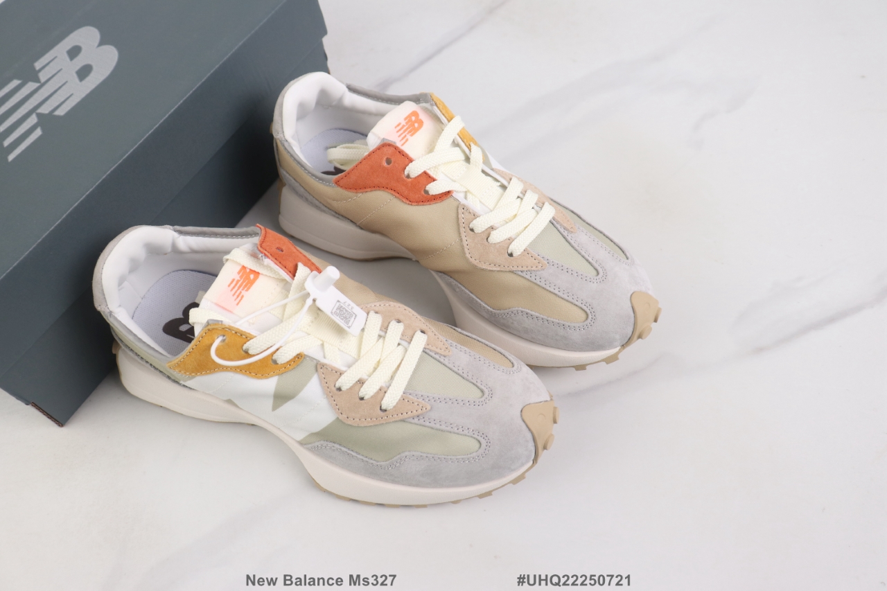 New Balance Sneakers-303