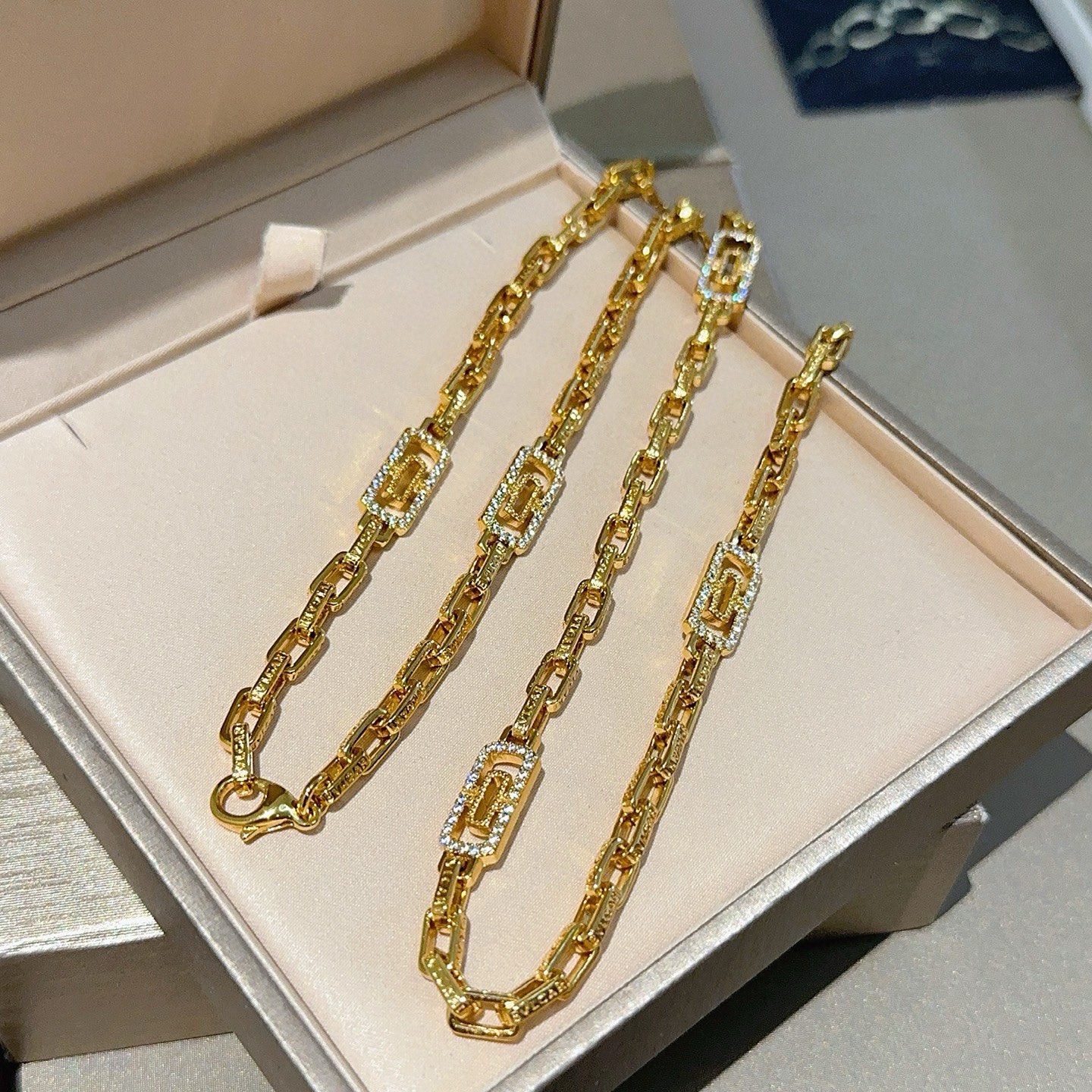 Bottega Veneta necklace-8