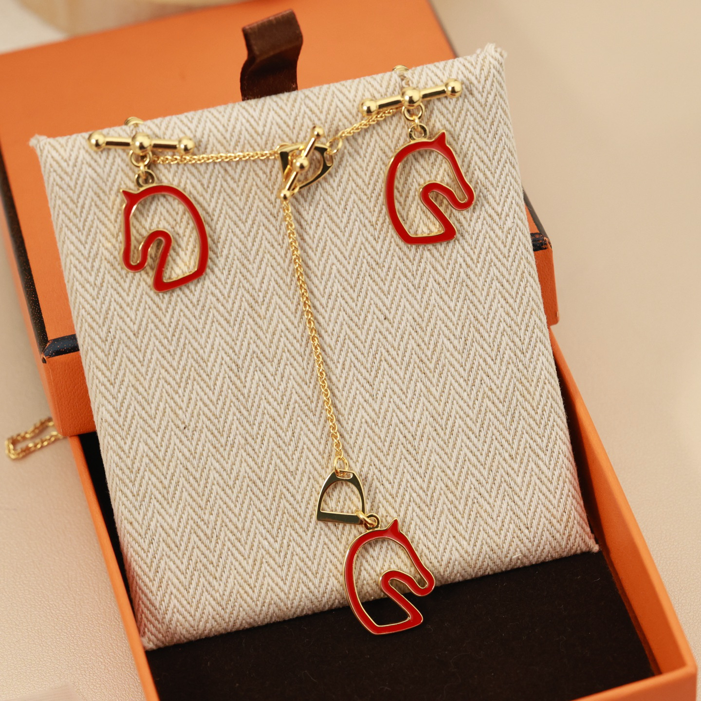 Hermes necklace-4