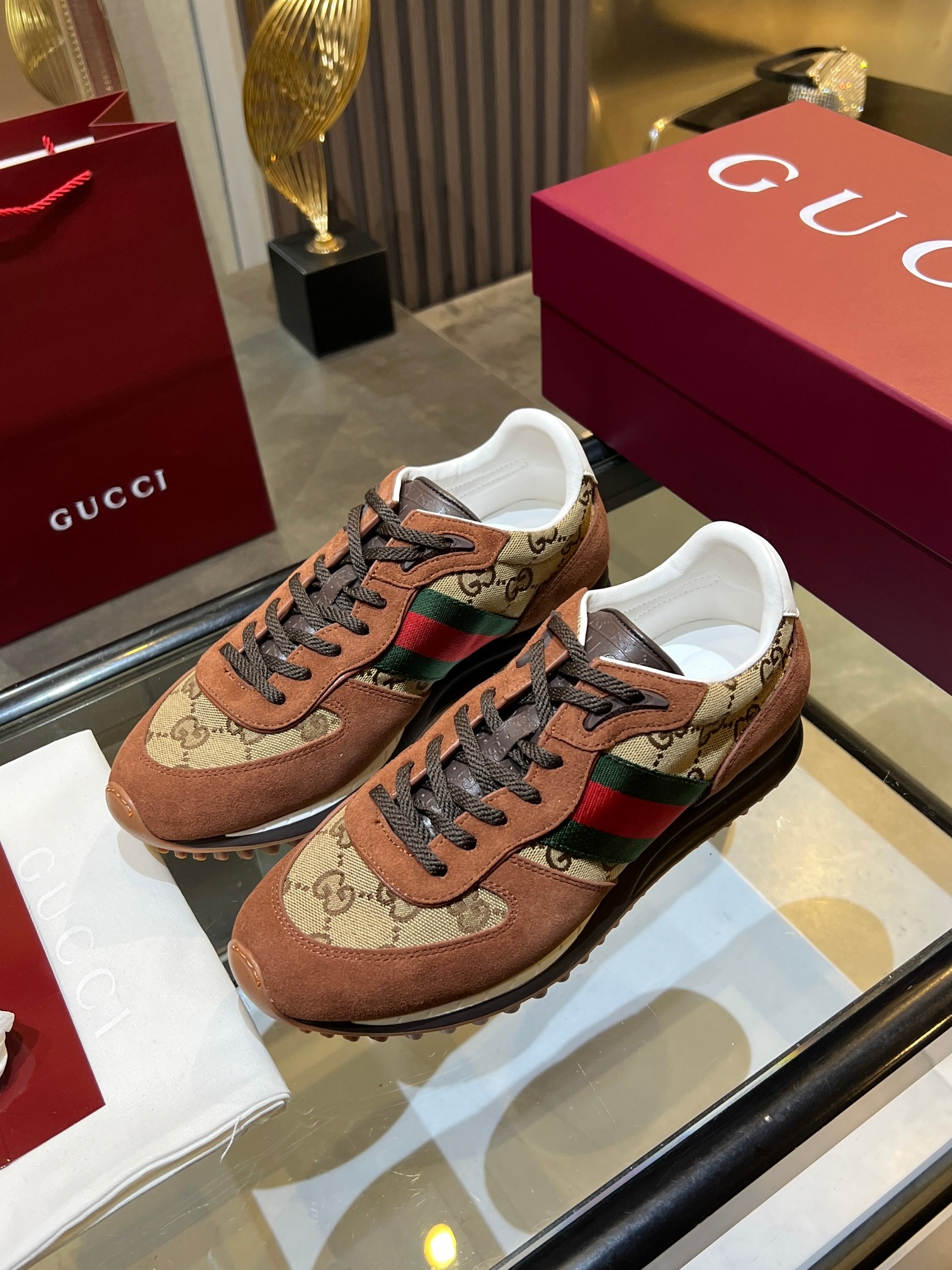 Gucci Sneakers-71
