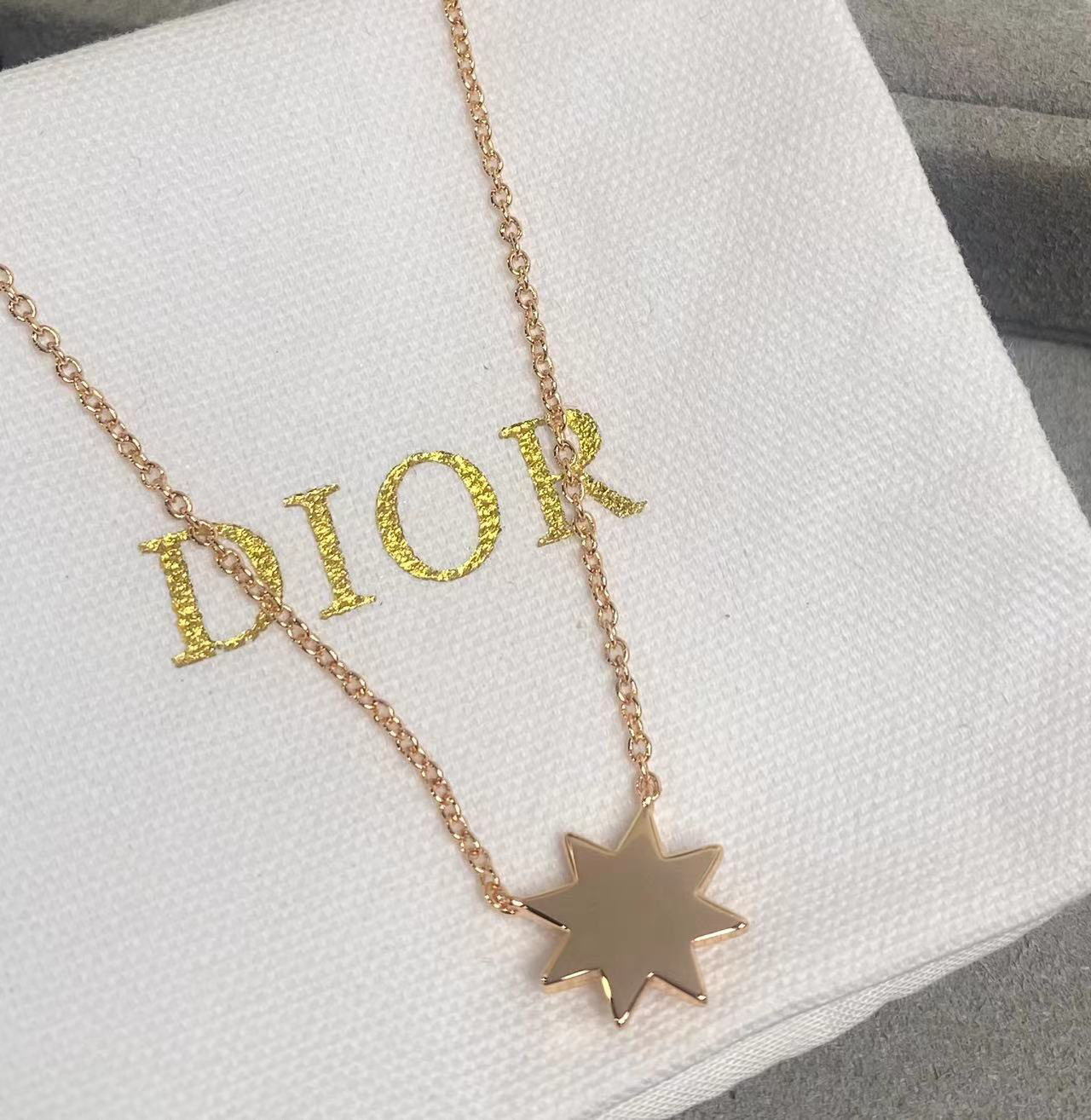 Dior necklace-83