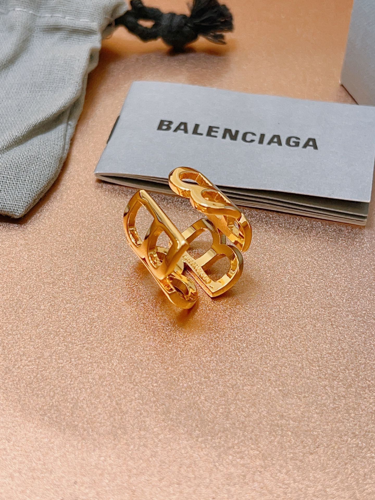 Balenciaga ring-10