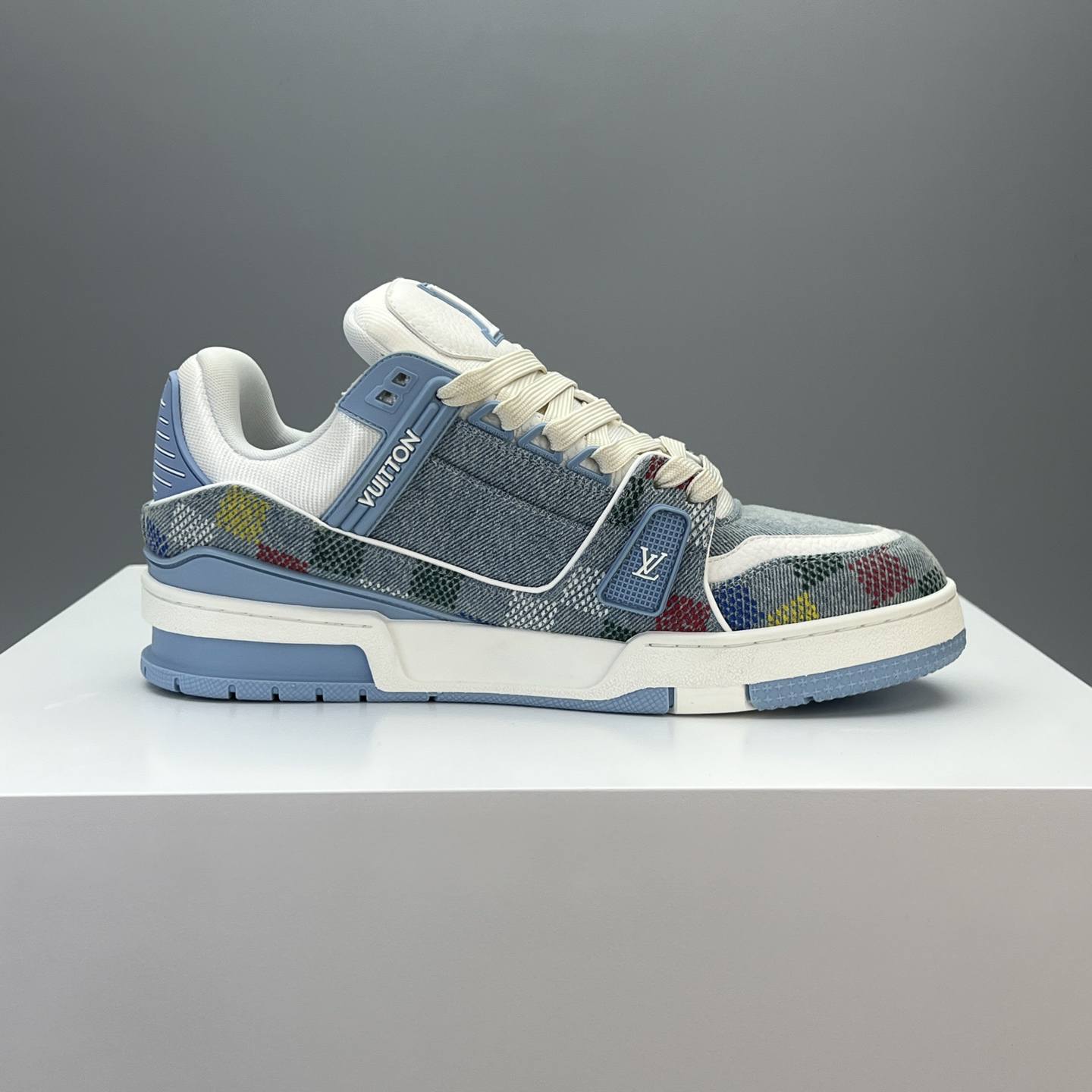 Lv Sneakers-147