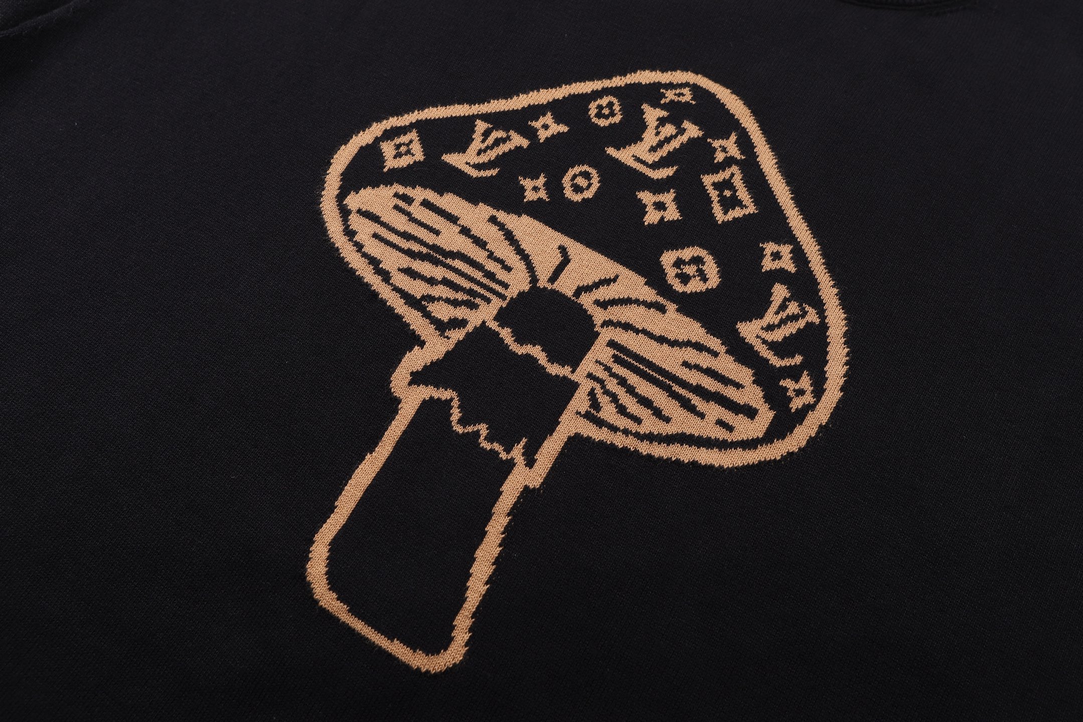 LV clothing-222