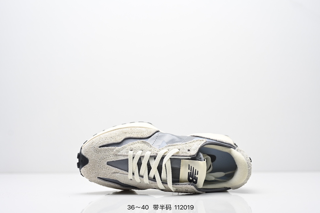 New Balance Sneakers-108