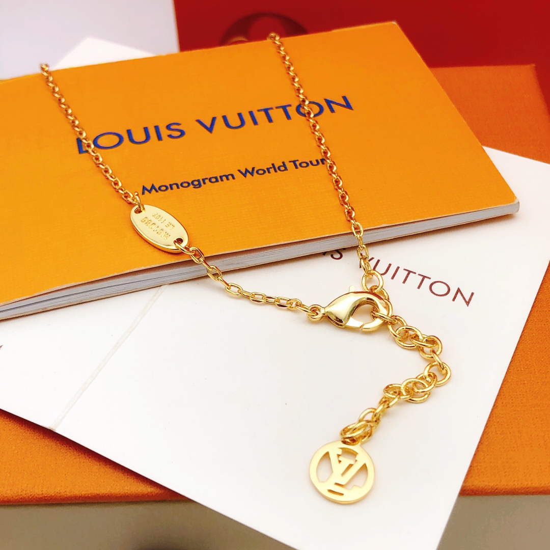 LV necklace-70