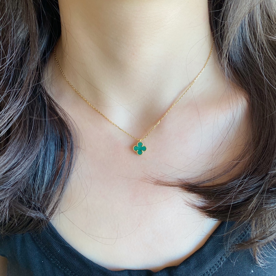 Van Cleef & Arpels necklace-79