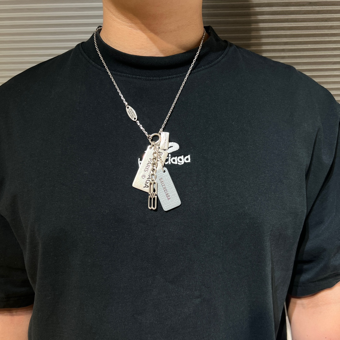 Balenciaga necklace-11