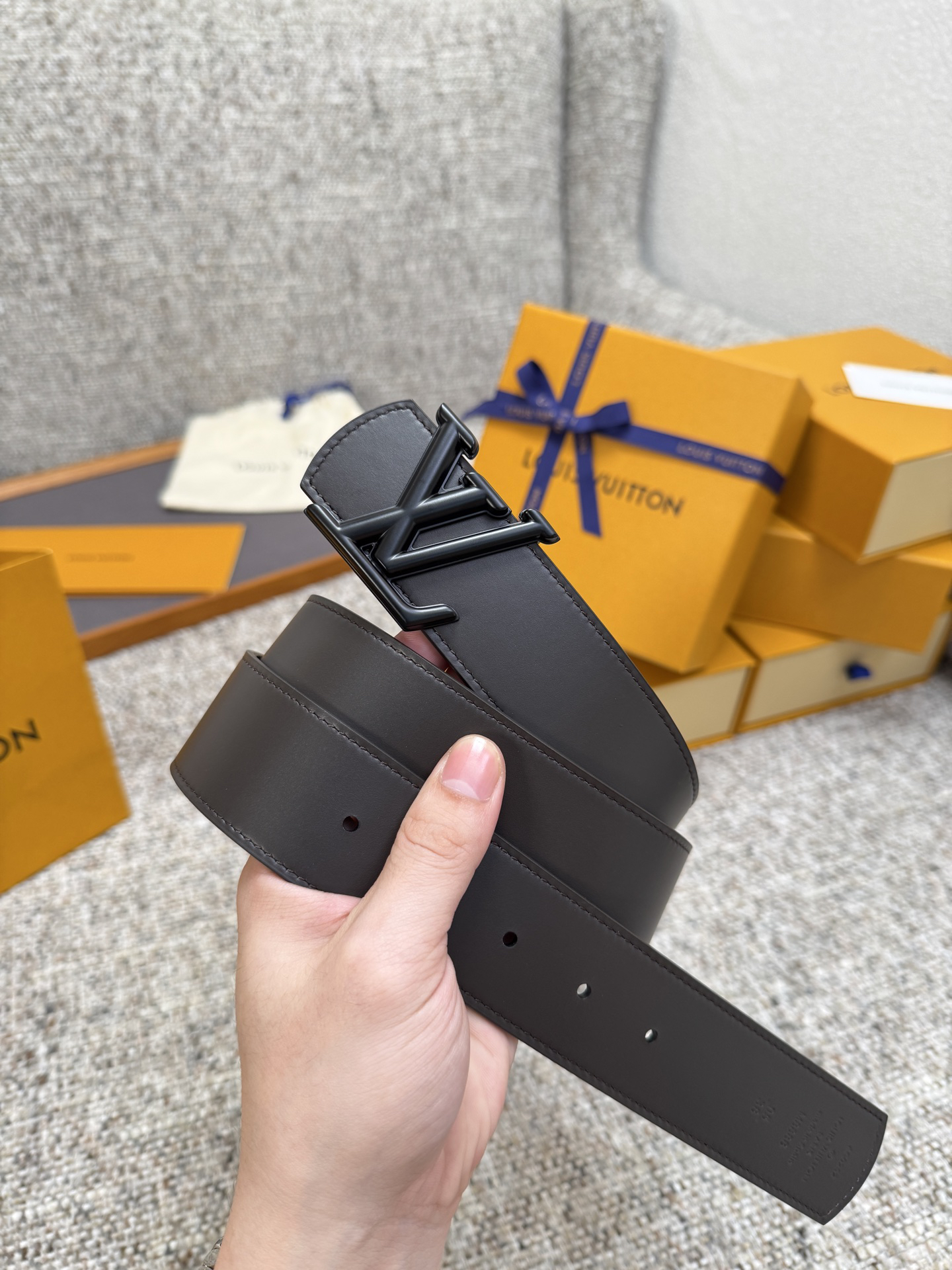 Lv belt-40