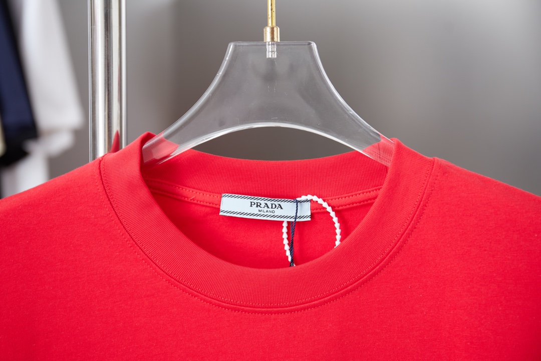 Prada clothing-236