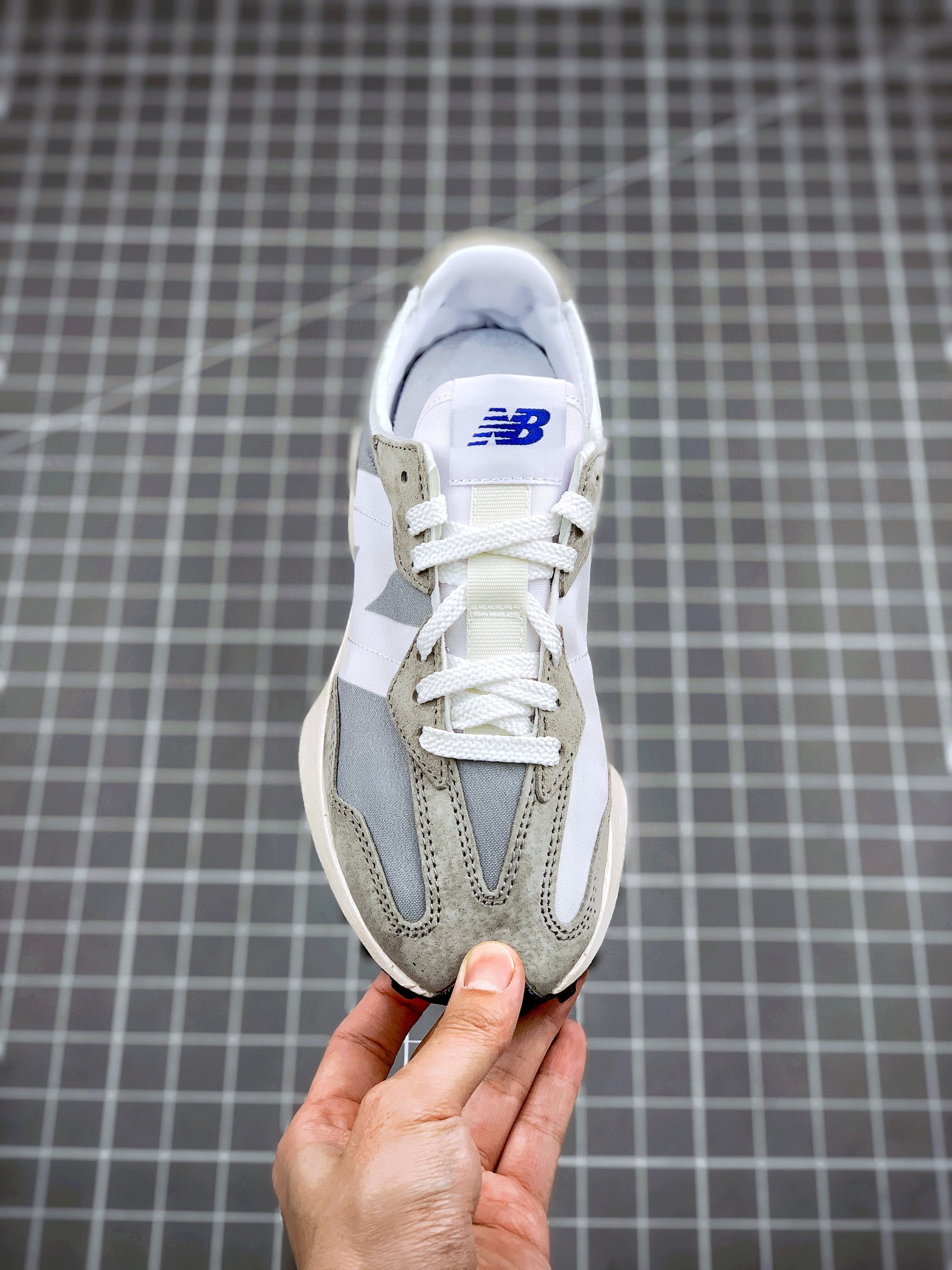 New Balance Sneakers-76