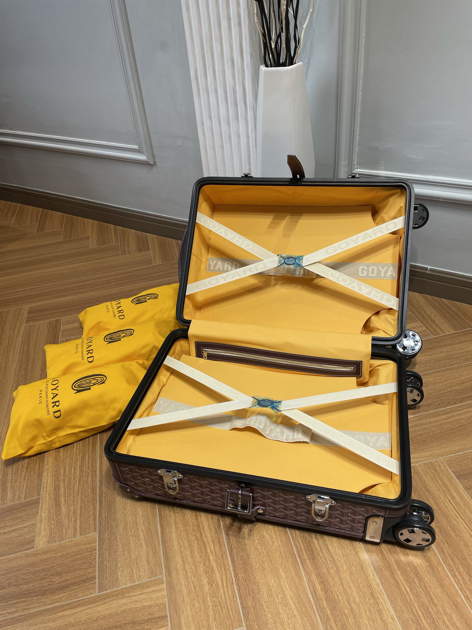 Goyard luggage-33