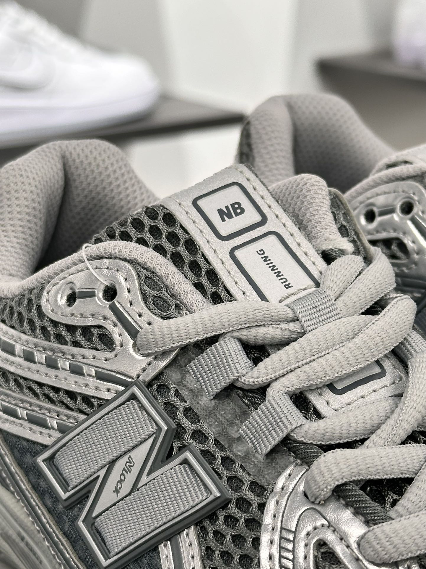 New Balance Sneakers-362