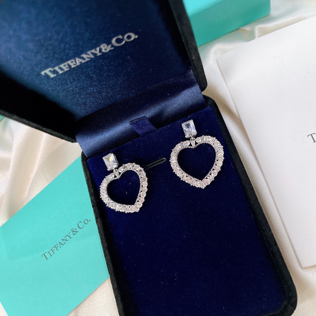 Van Cleef & Arpels earring-45