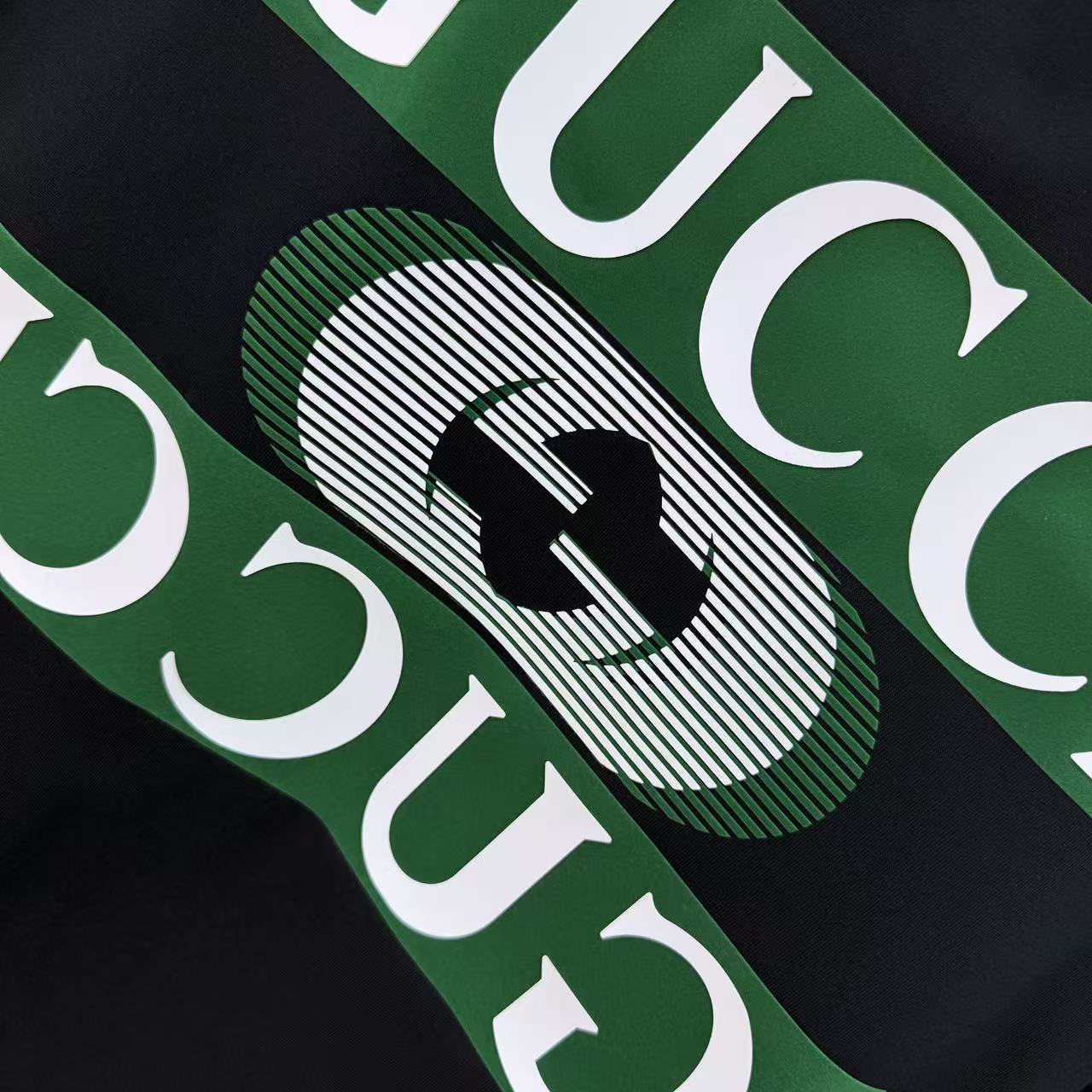 Gucci clothing-166