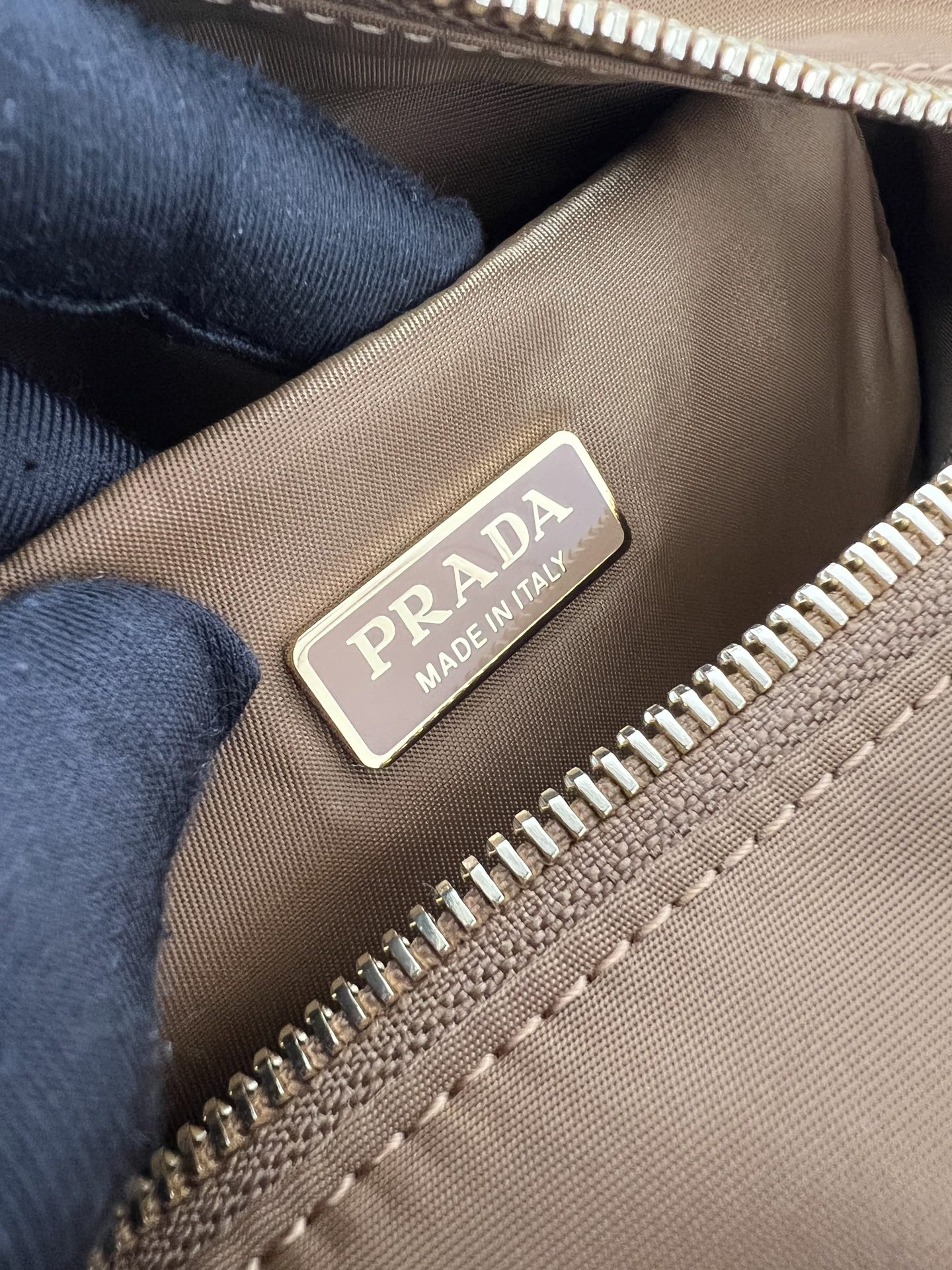 Prada Hot New Product-2