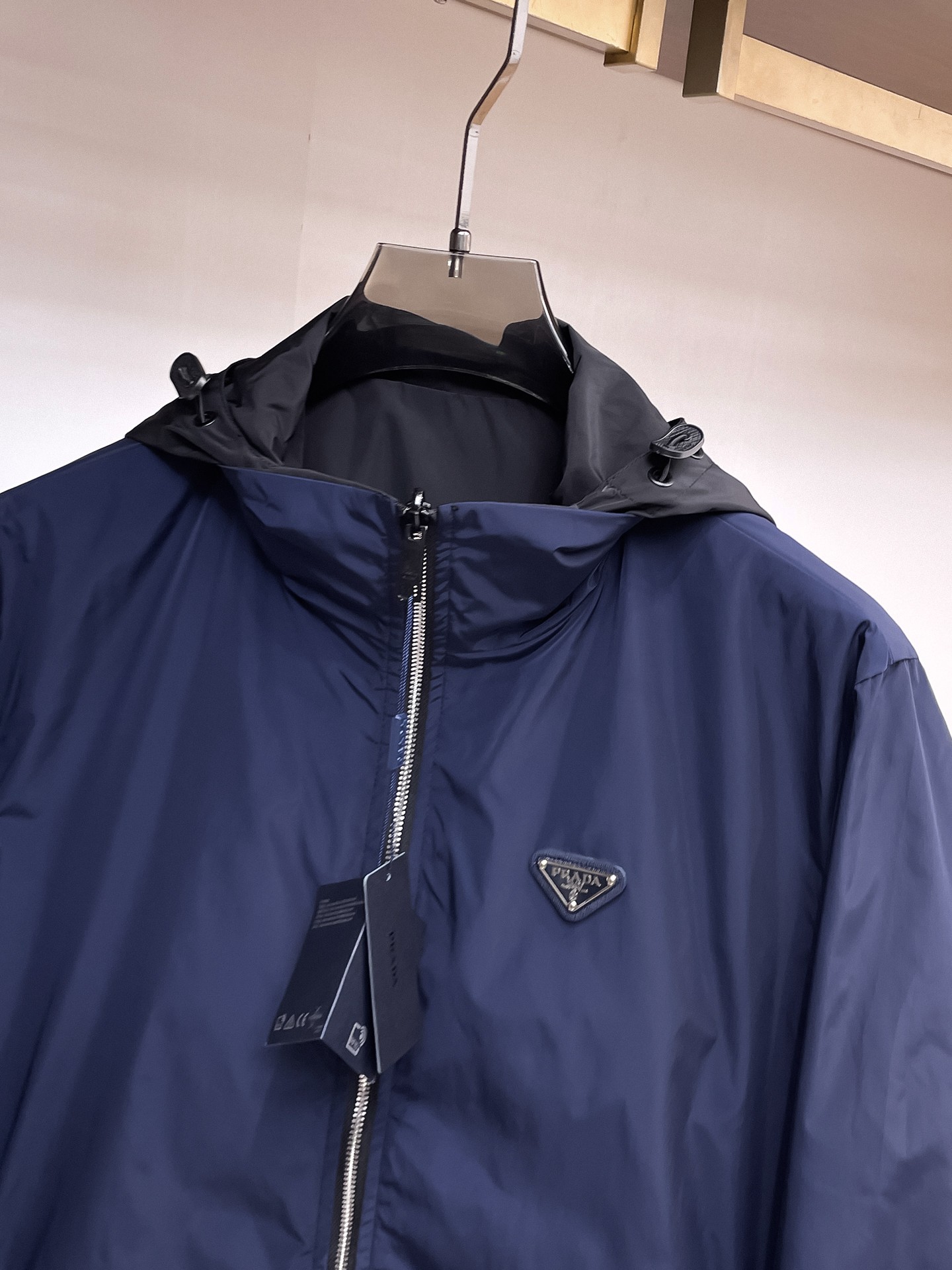 Prada Clothing-114