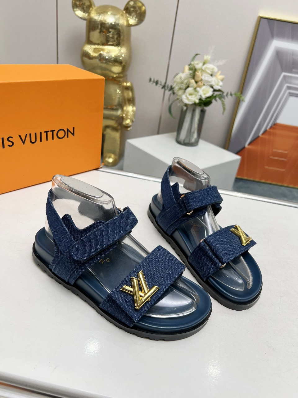 LV Summer footwear