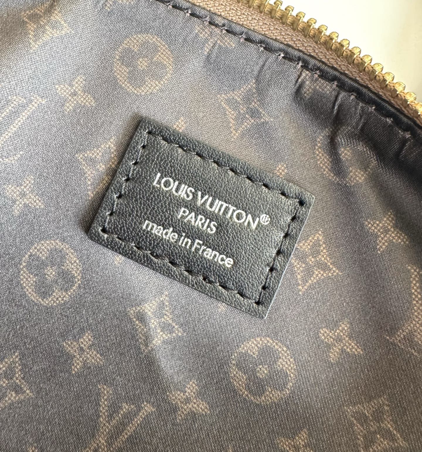 Louis Vuitton Hot New Product-201