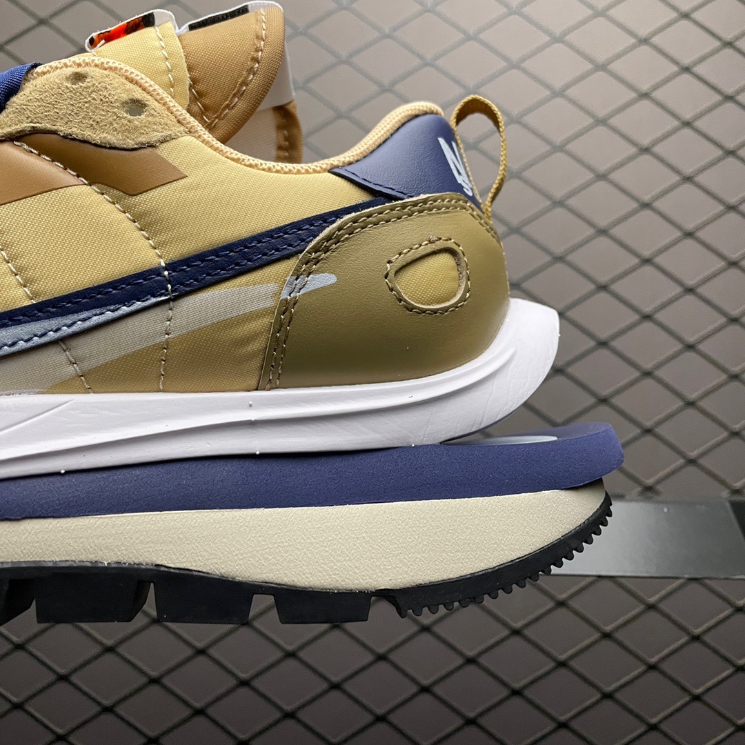 Nike Sneakers-162