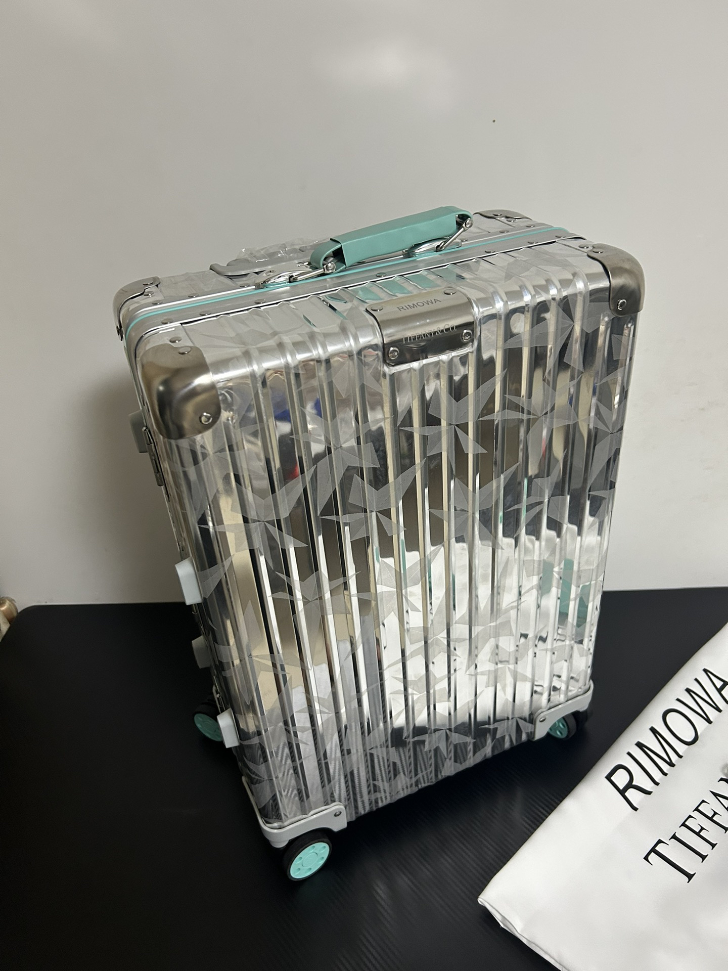 RIMOWA luggage-8