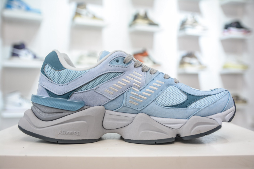 New Balance Sneakers-23