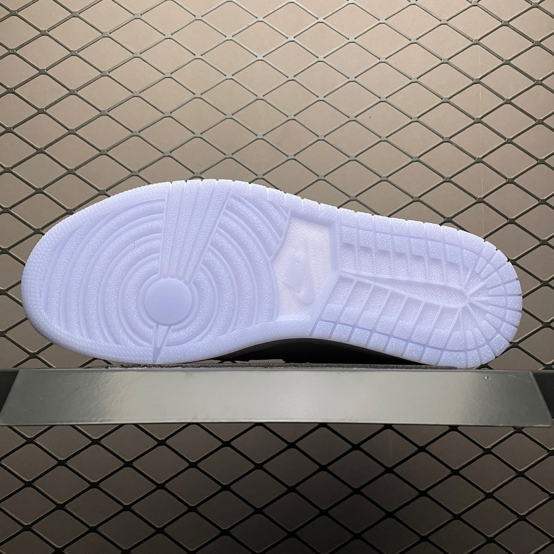 Nike Sneakers-191