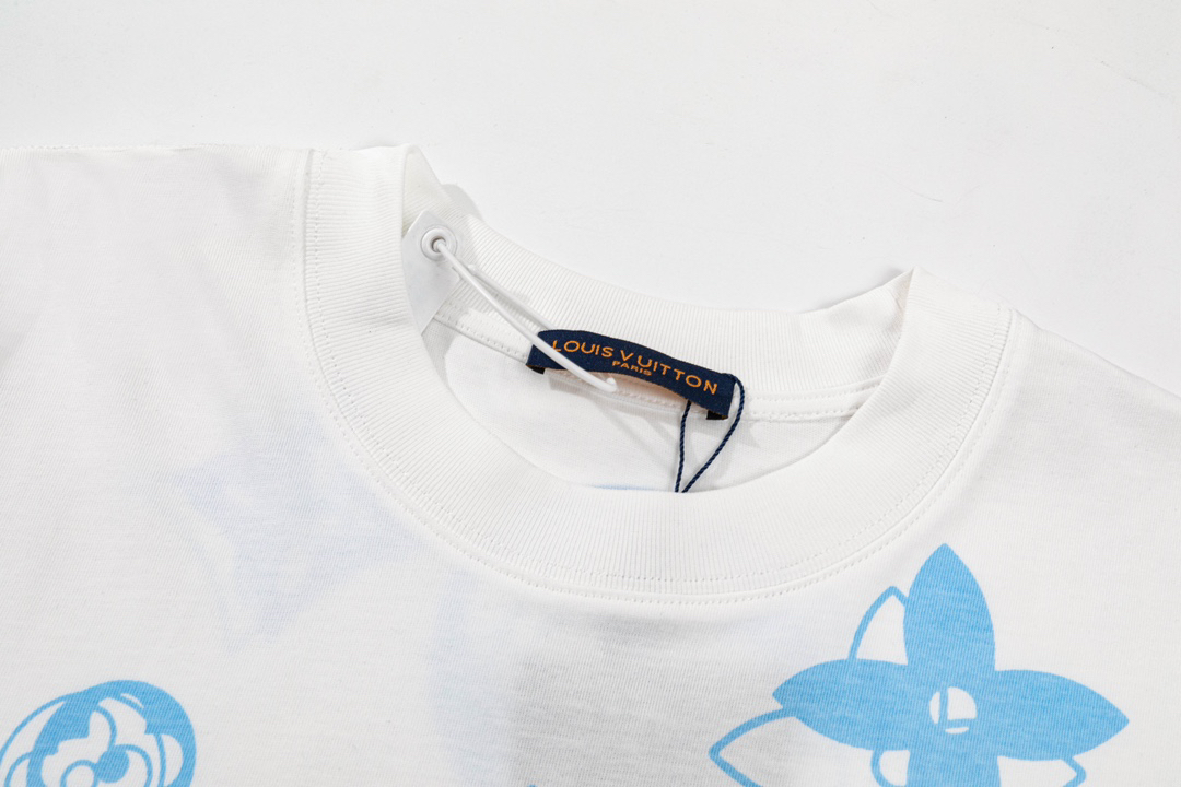 LV clothing-82