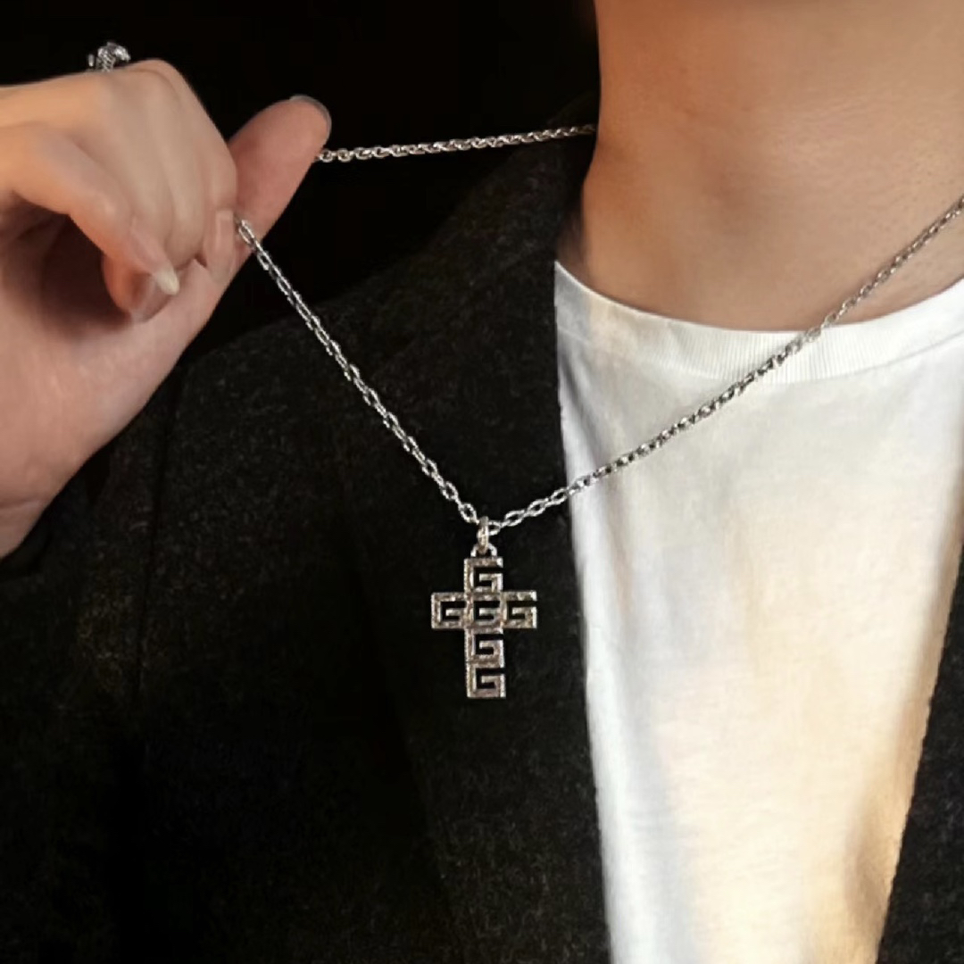 Gucci necklace-50