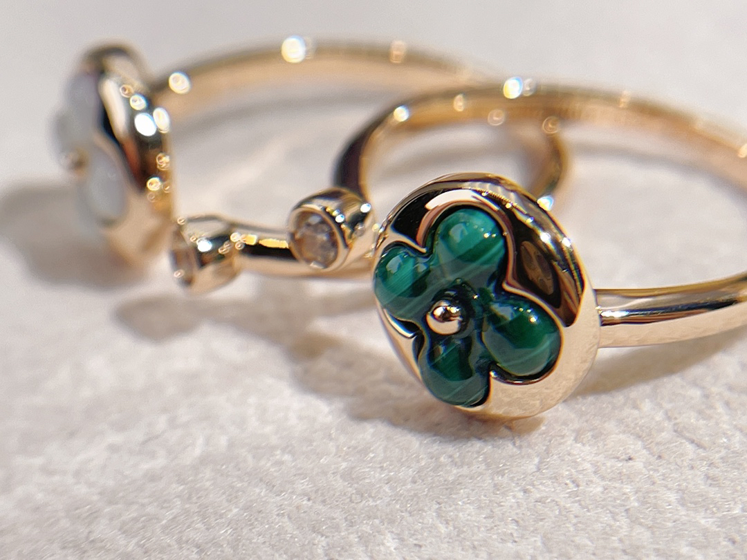 LV ring-21