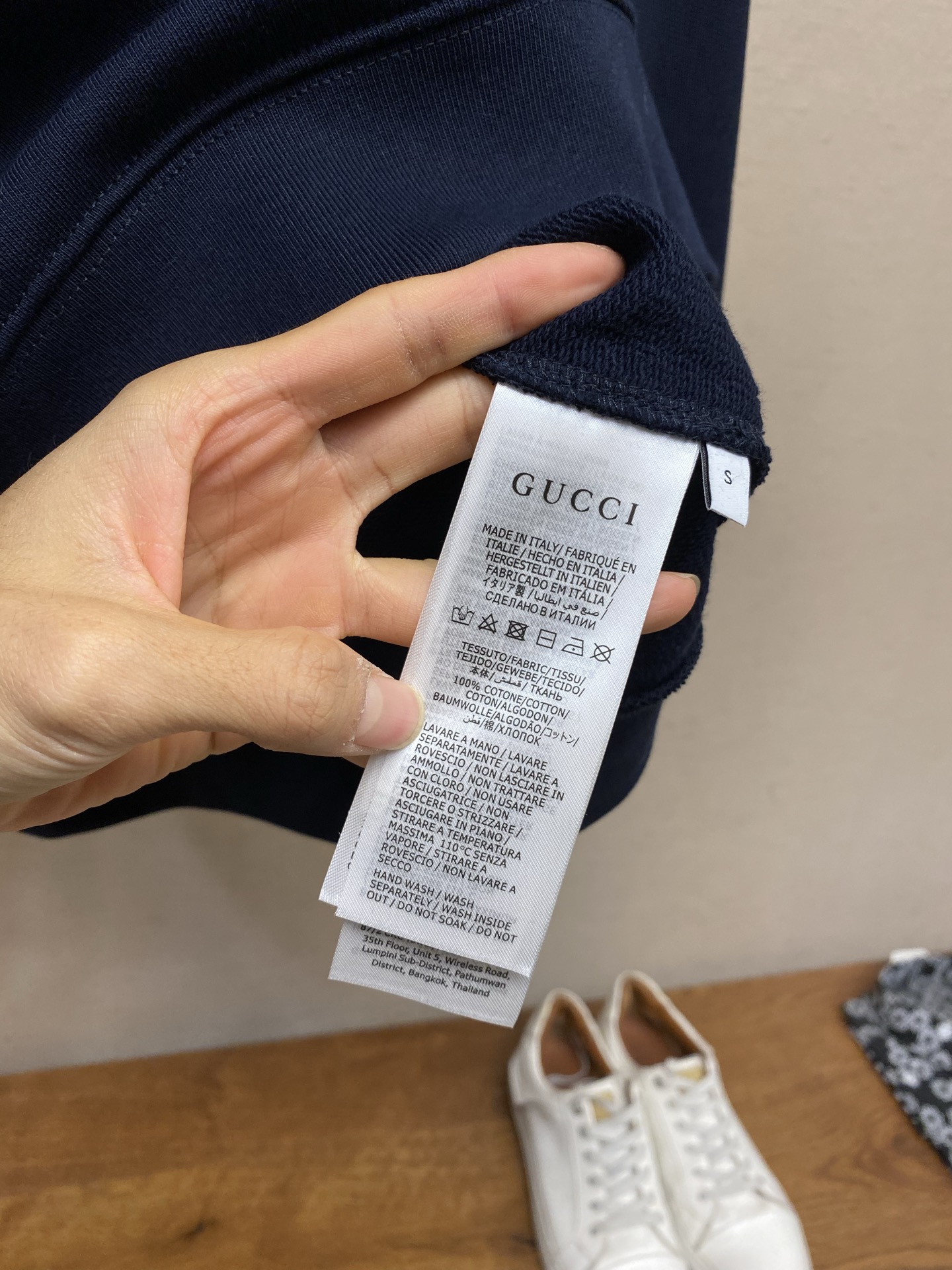Gucci Clothing-196