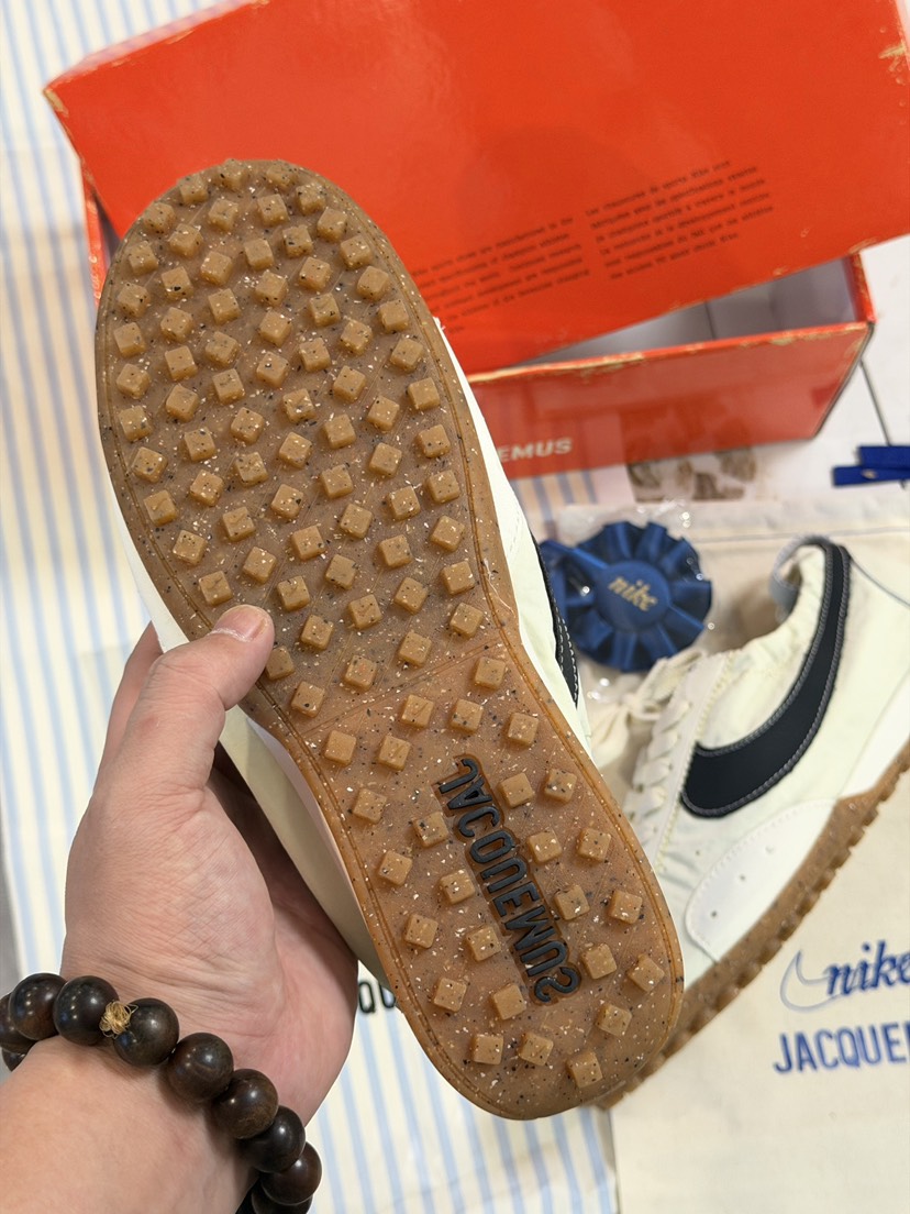 Nike Sneakers-232