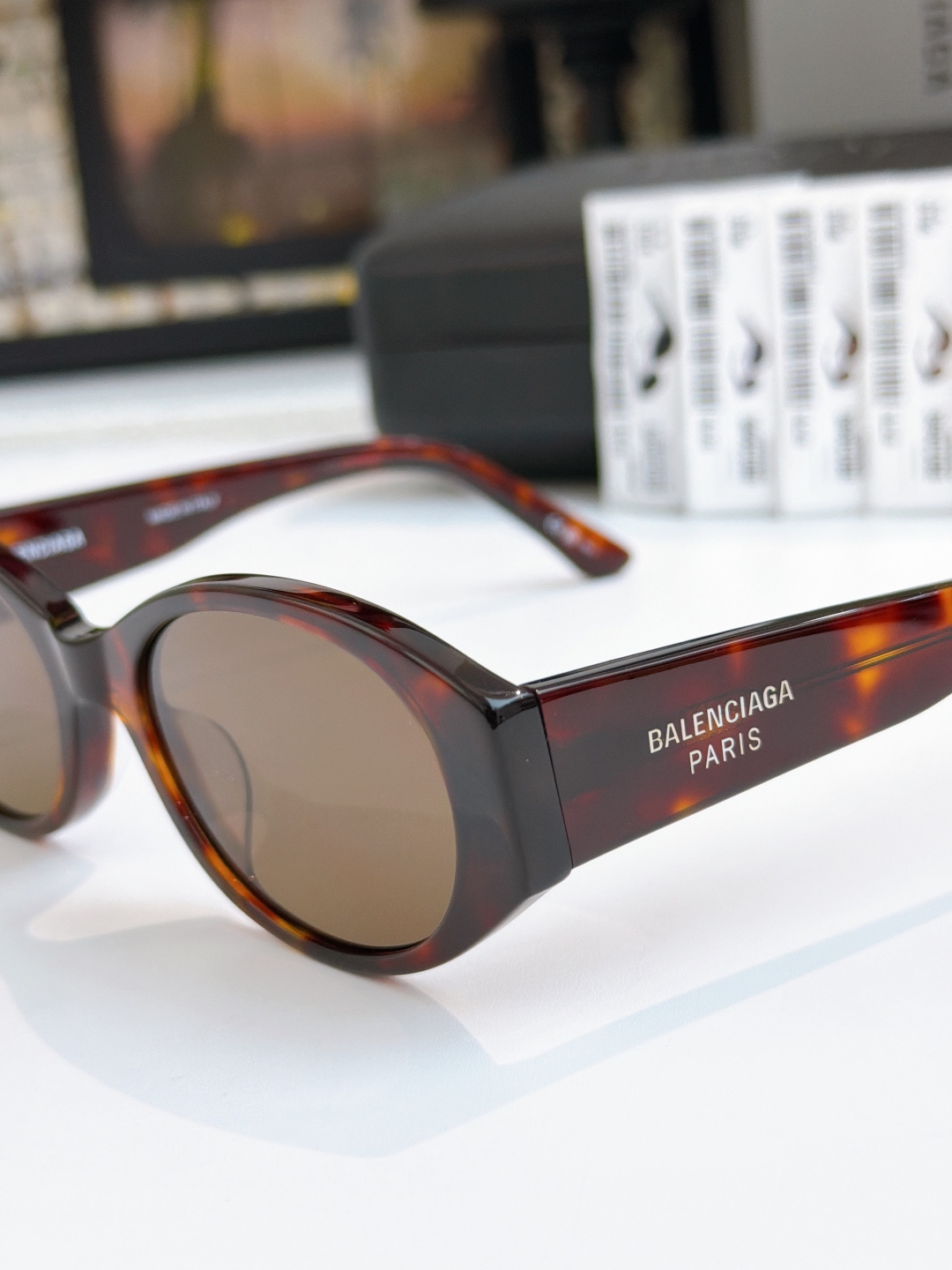 Balenciaga glasses-9