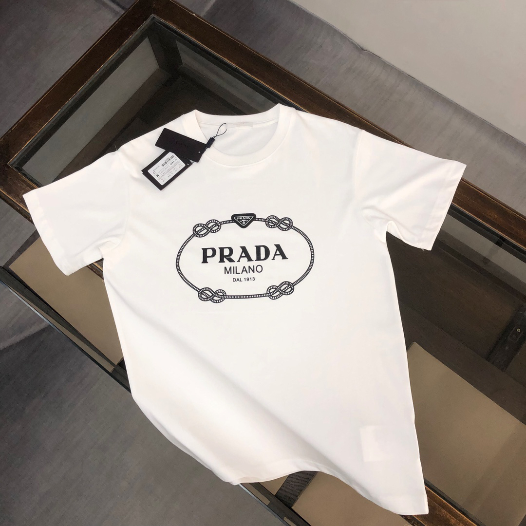 Prada clothing-273