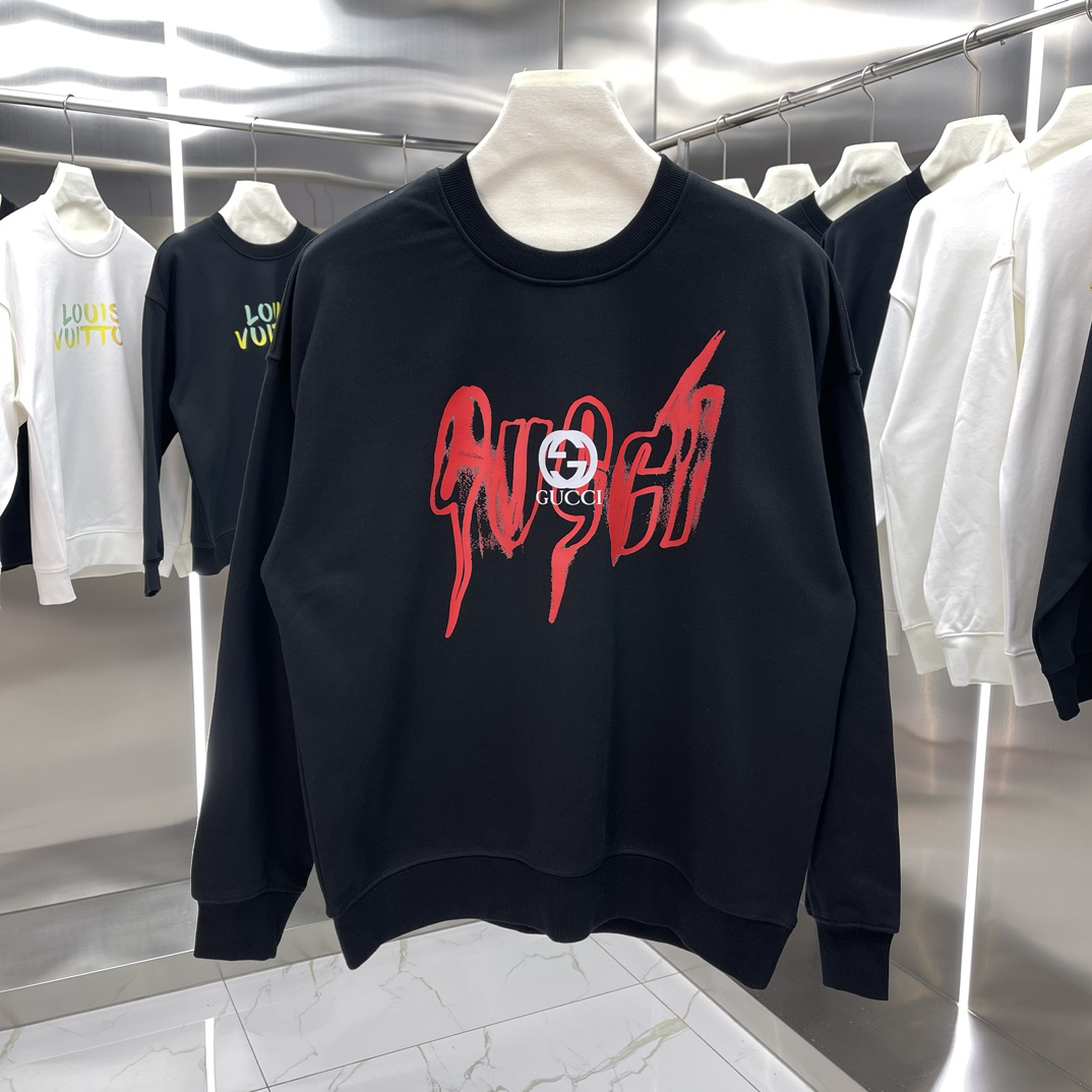 Gucci clothing-110