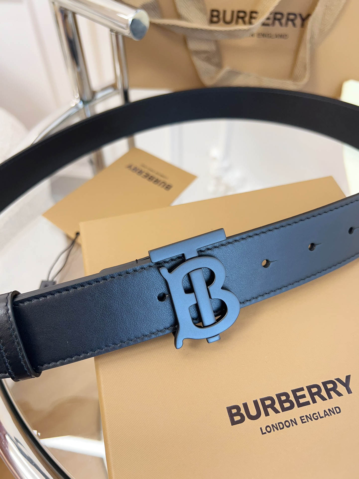 Burberry belt-70