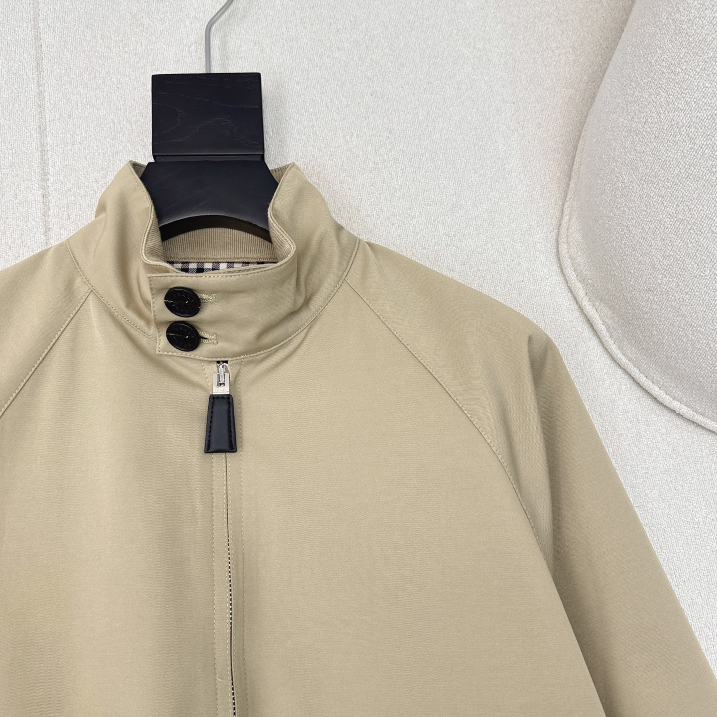Prada Clothing-297