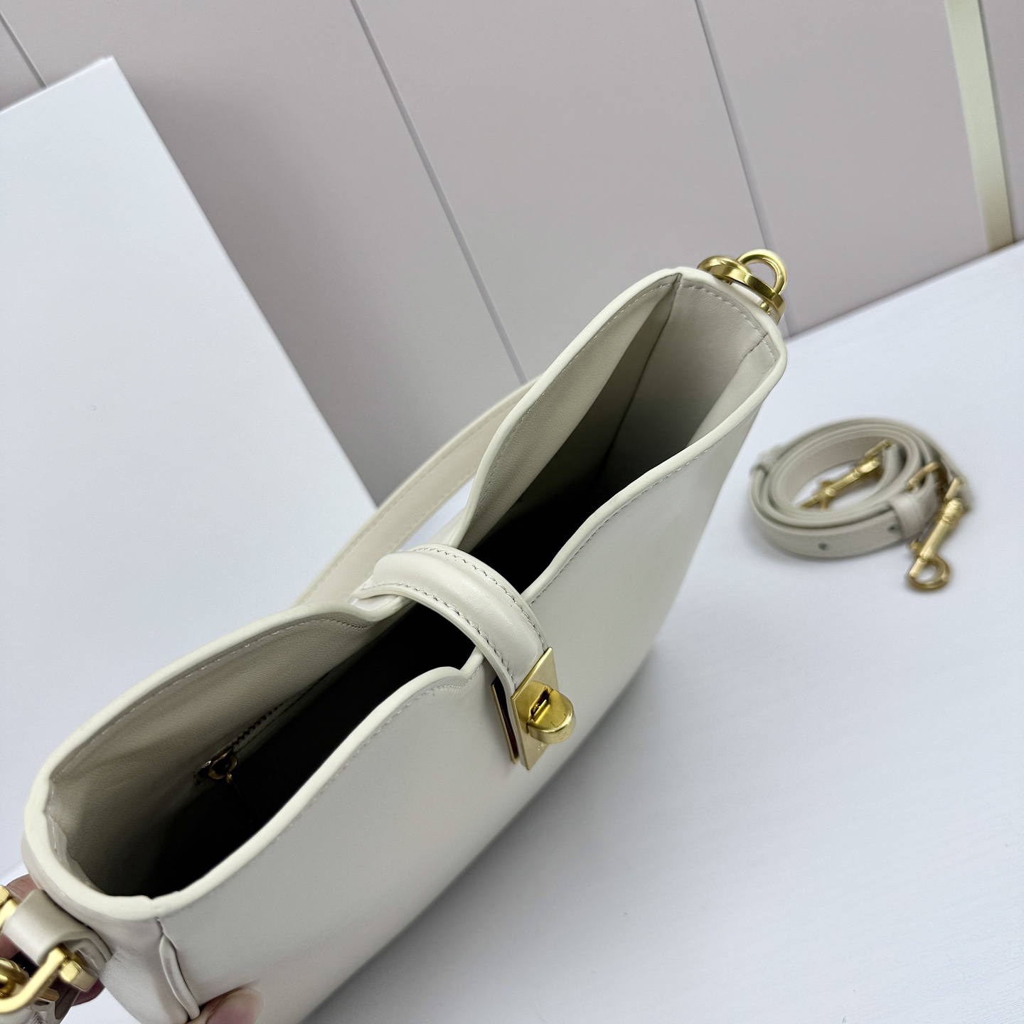 Celine Hot New Product-10