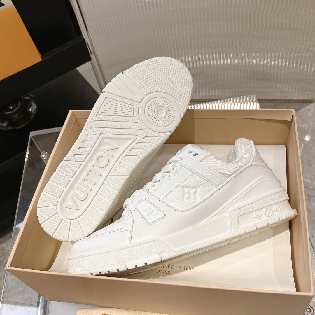 Lv Sneakers-33